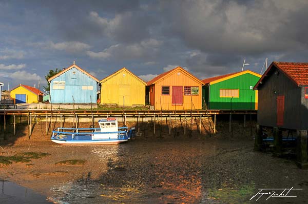 maisons de pêcheurs colorées, ile d'oléron, charente-maritime