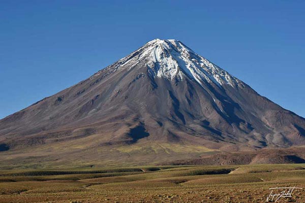 Photo du Chili, volcan Licancabur dans la Cordillère des Andes