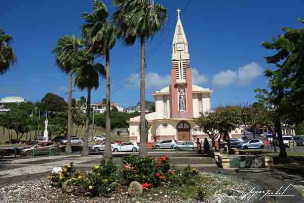 La Guadeloupe, église de Sainte Anne, les antilles Françaises