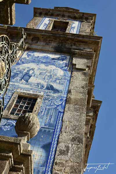 Mosaic tiles Azulejos in Porto