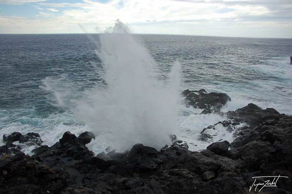 Le souffleur, natural curiosity located in the district of Saint-Leu, Reunion island