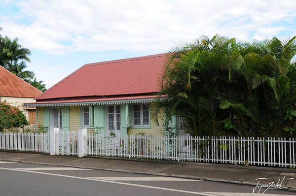 Architecture Créole, Village d'Entre Deux, île de La Réunion, village créole